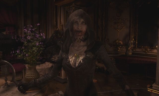ドミトレスク夫人の娘の周りのハエを取り除くMod